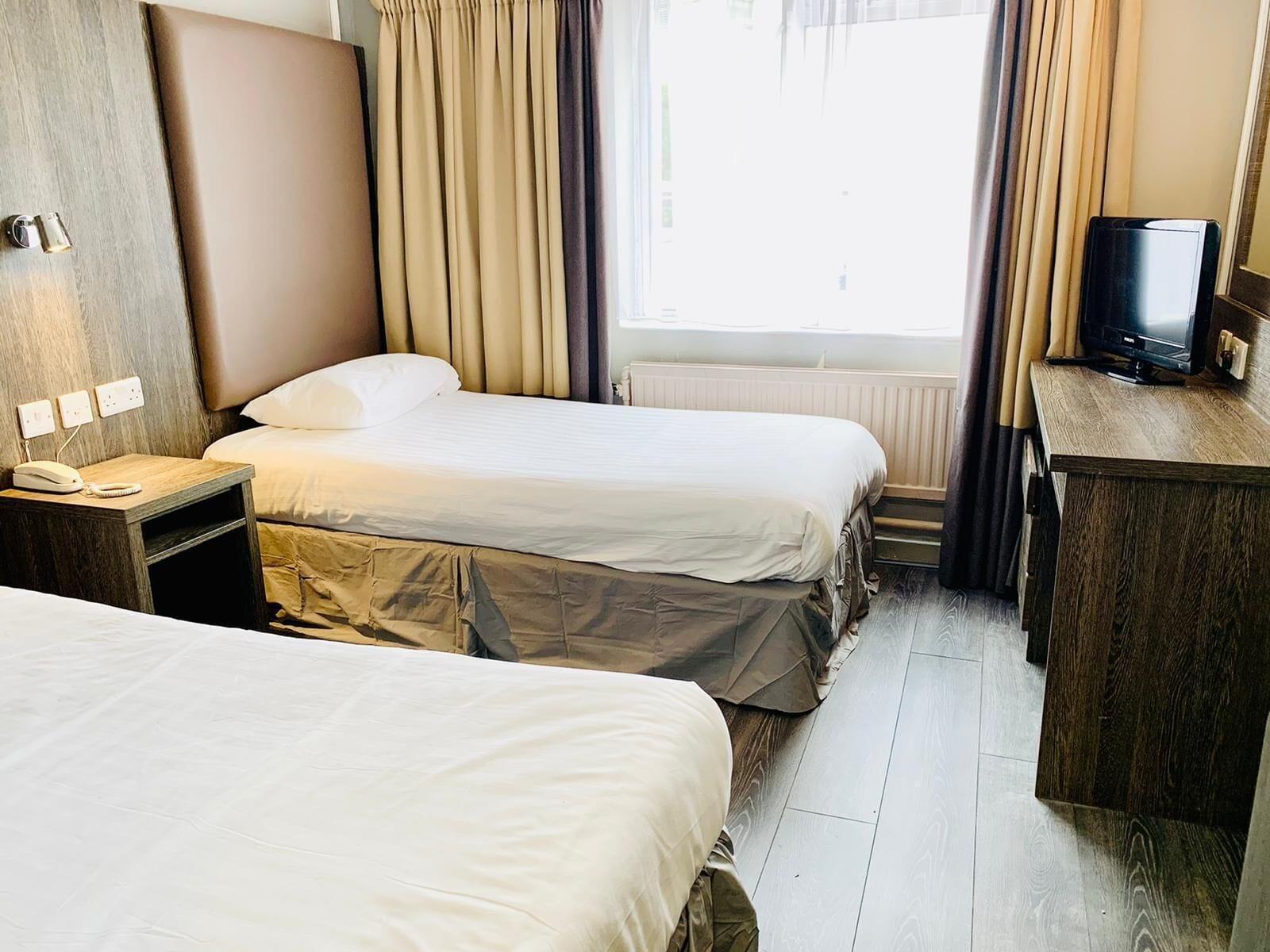Hotel Lily London Ngoại thất bức ảnh