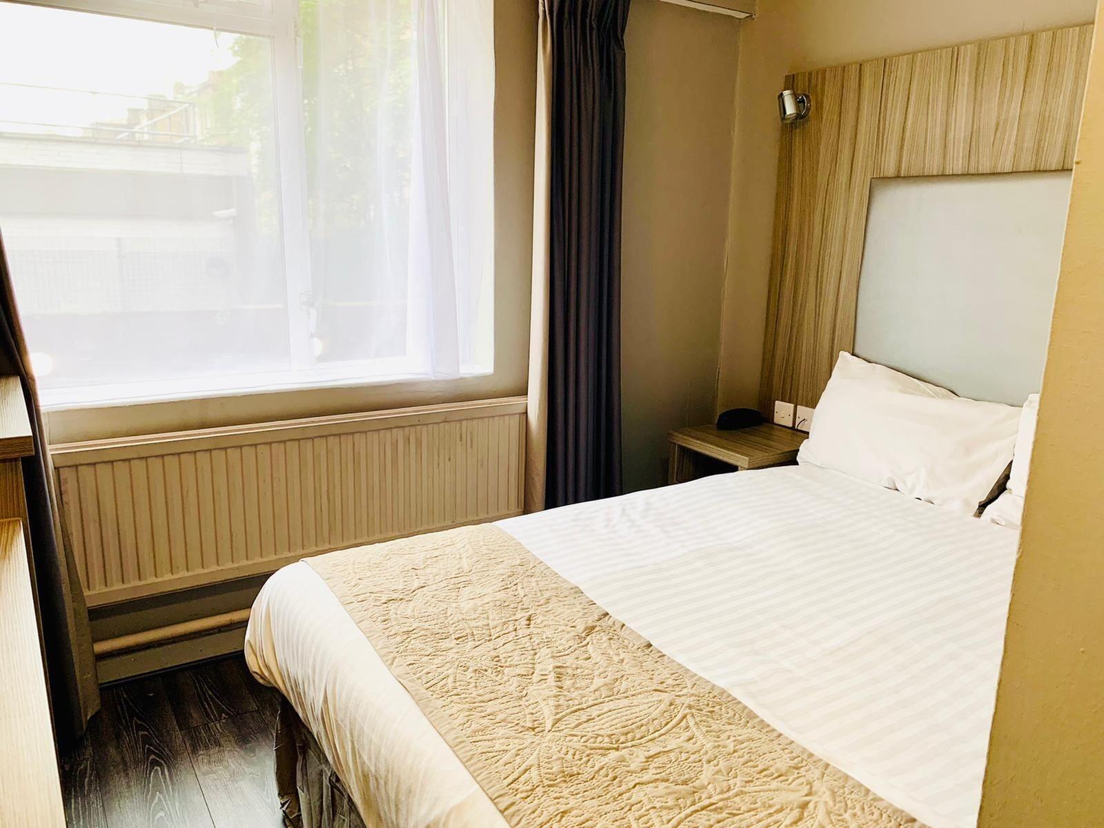 Hotel Lily London Ngoại thất bức ảnh